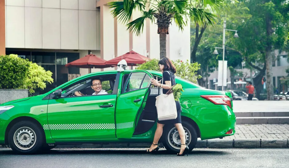 LTA issues Grab taxi operator licence in Singapore